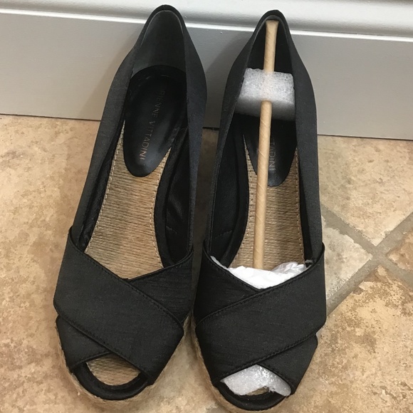 NWT Adrienne Vittadini Bailee Wedge - Picture 7 of 7